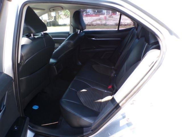 Toyota Camry  2019