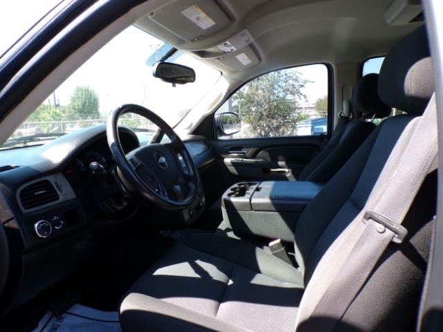 Chevrolet Tahoe  2010