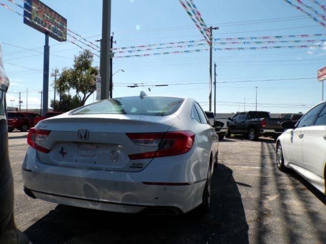 Honda Accord  2019