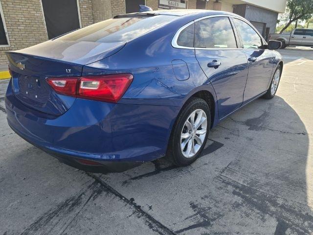 Chevrolet Malibu  2023