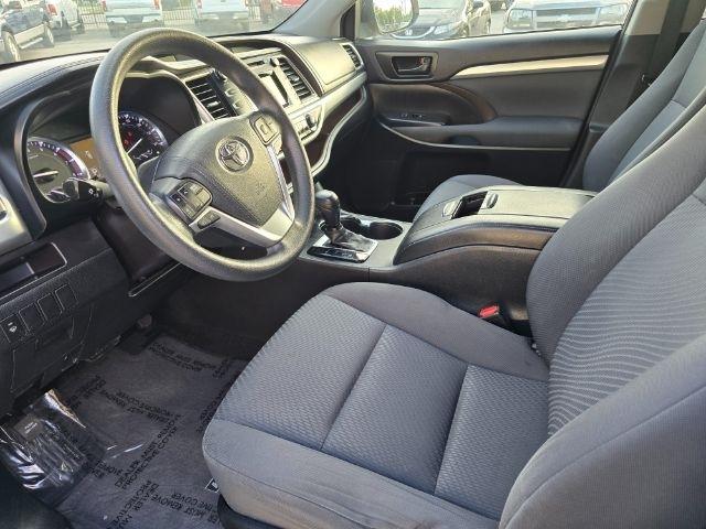 Toyota Highlander  2016