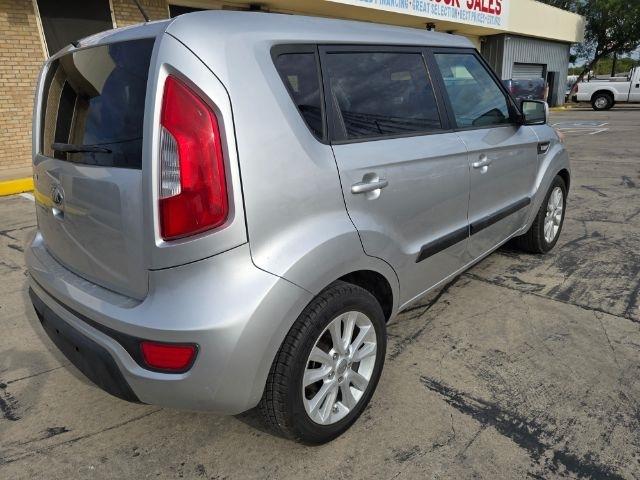Kia Soul  2013