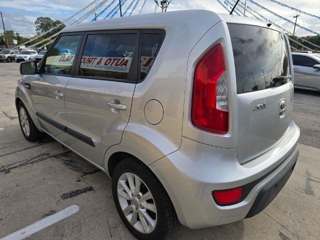 Kia Soul  2013
