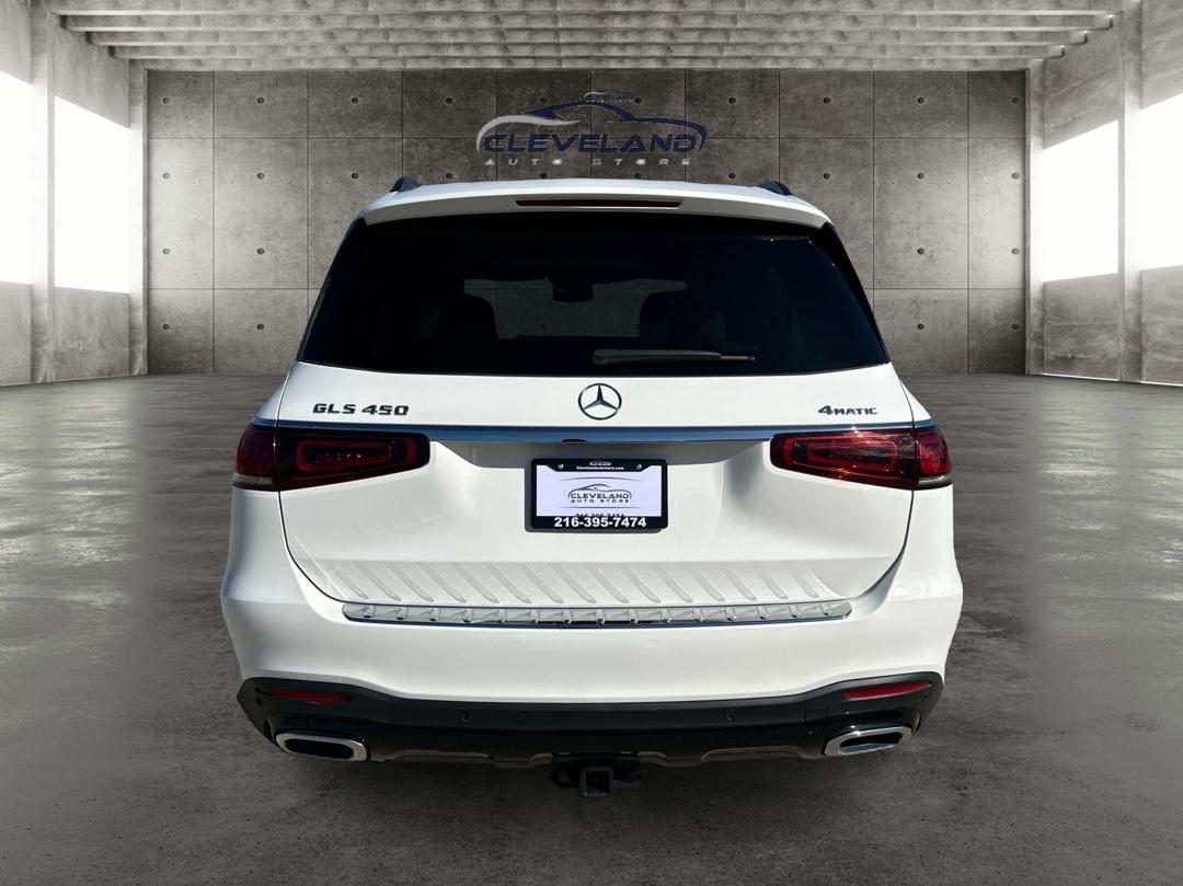 Mercedes-Benz GLS-Class  2023