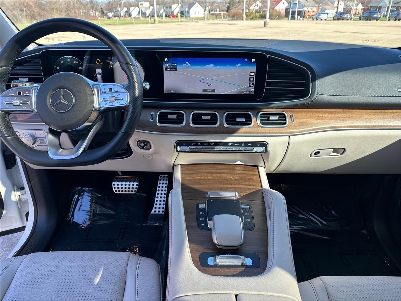 Mercedes-Benz GLS-Class  2023