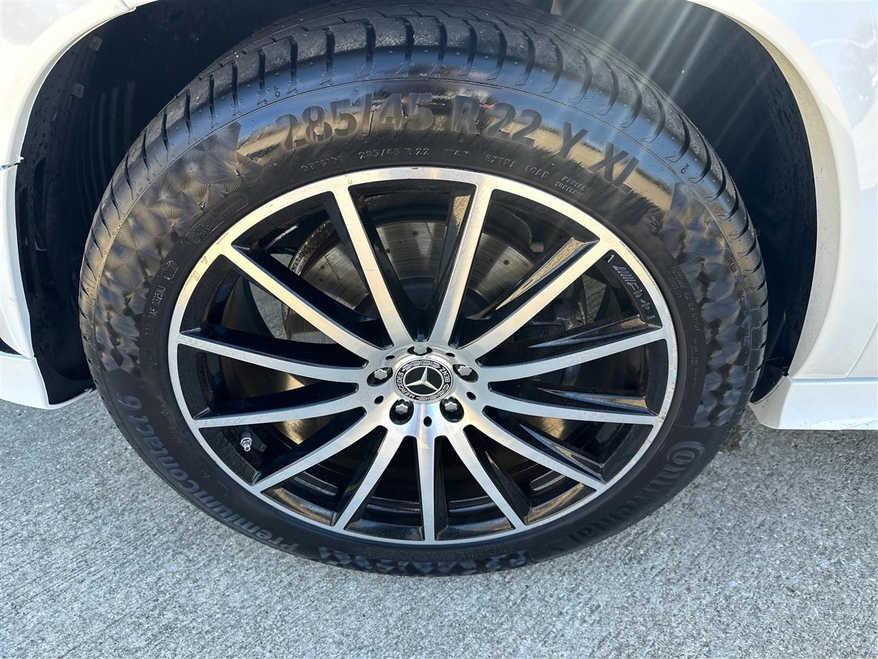 Mercedes-Benz GLS-Class  2023