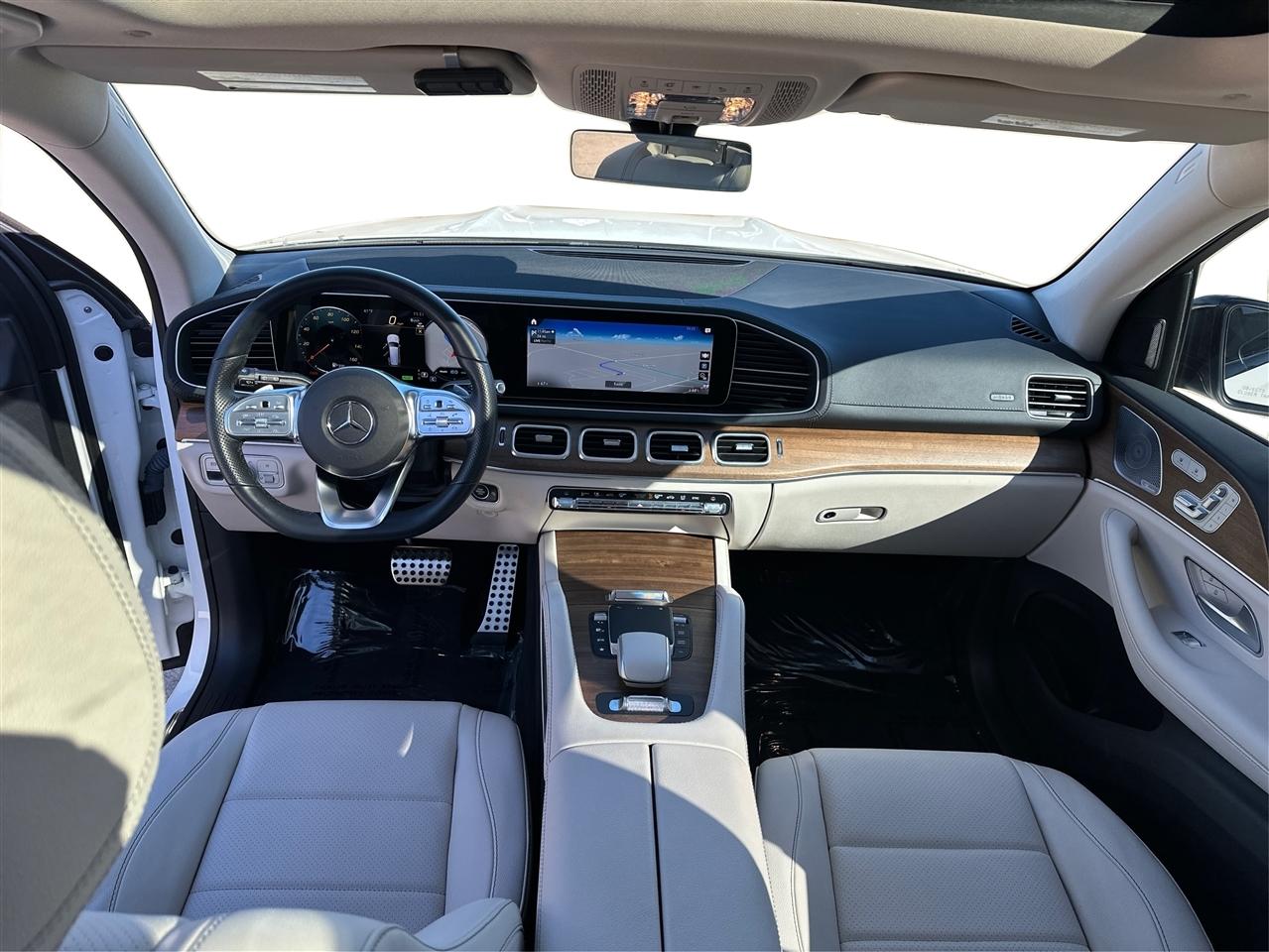 Mercedes-Benz GLS-Class  2023