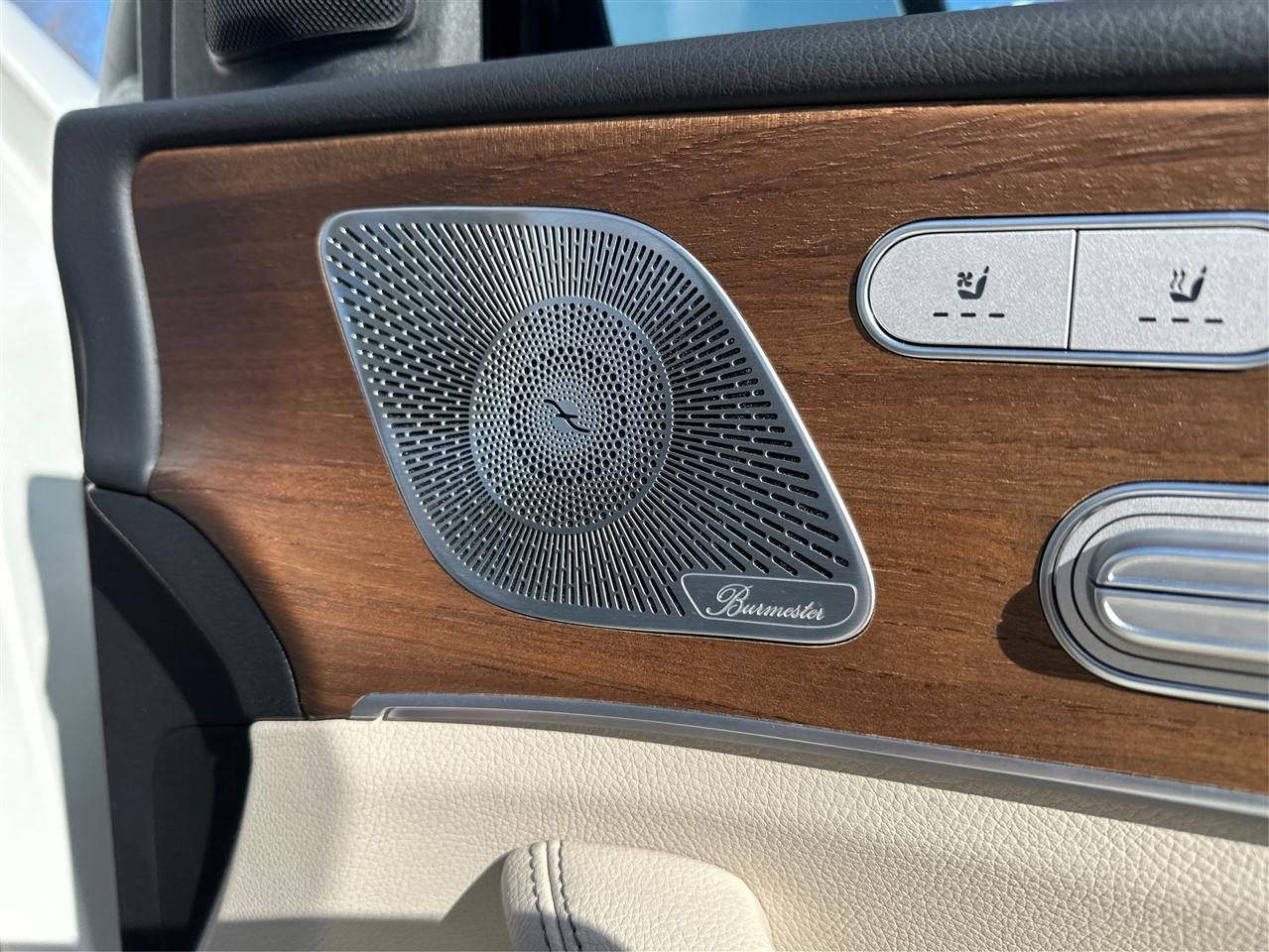 Mercedes-Benz GLS-Class  2023