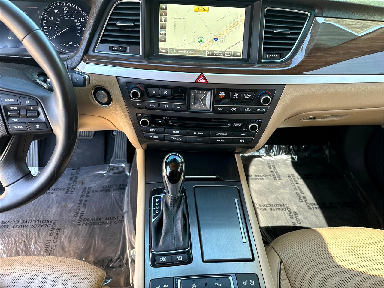 Hyundai Genesis  2015 Hyundai Genesis  2015