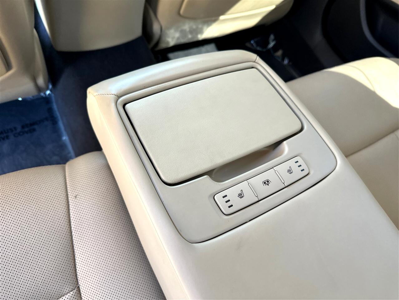 Hyundai Genesis  2015 Hyundai Genesis  2015
