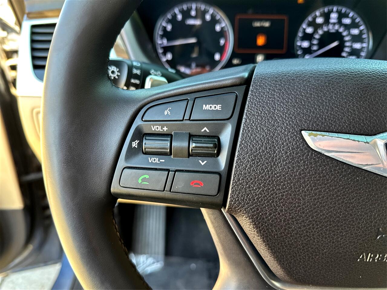 Hyundai Genesis  2015 Hyundai Genesis  2015