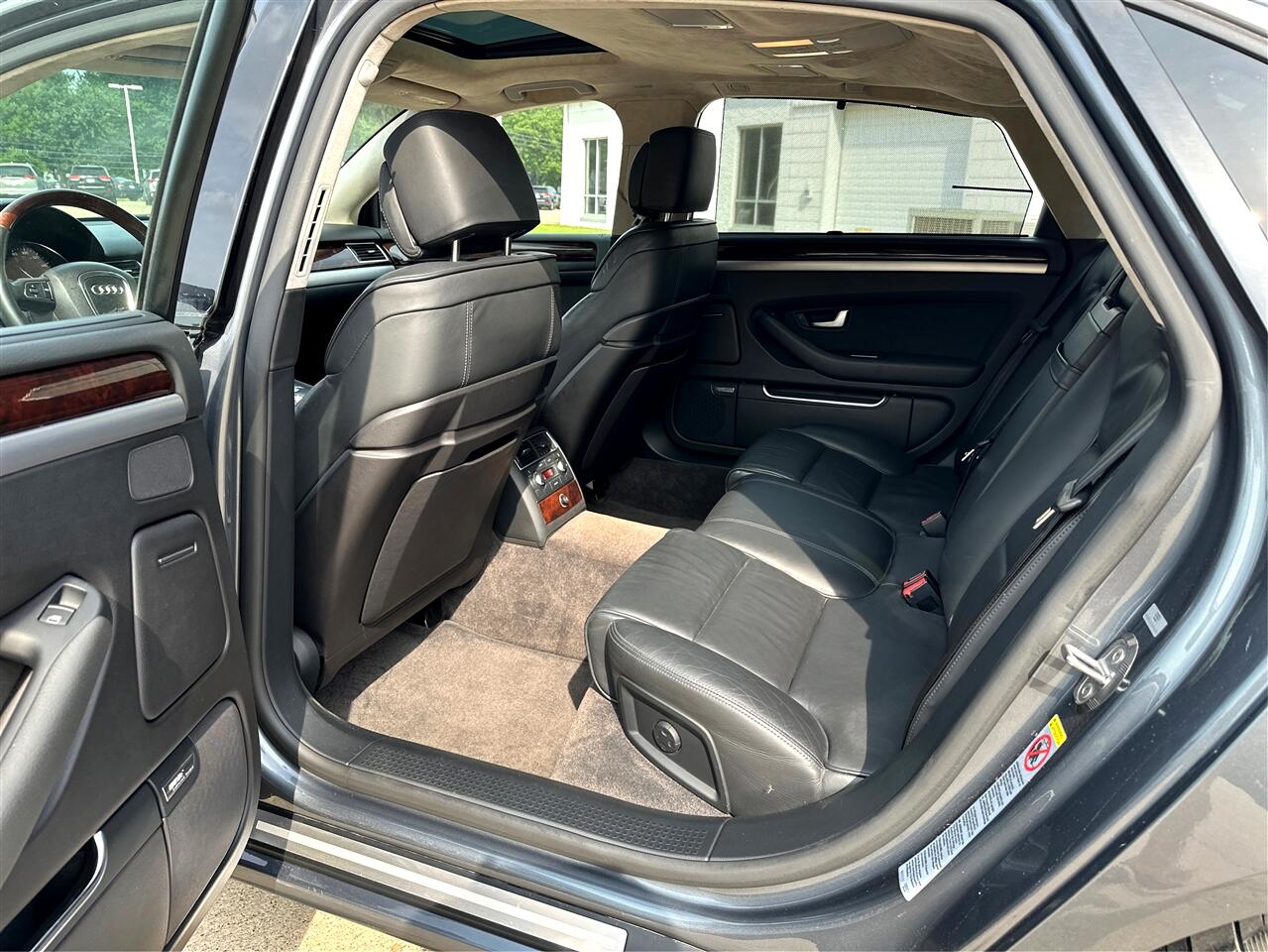 2009 Audi A8 L Quattro photo 10