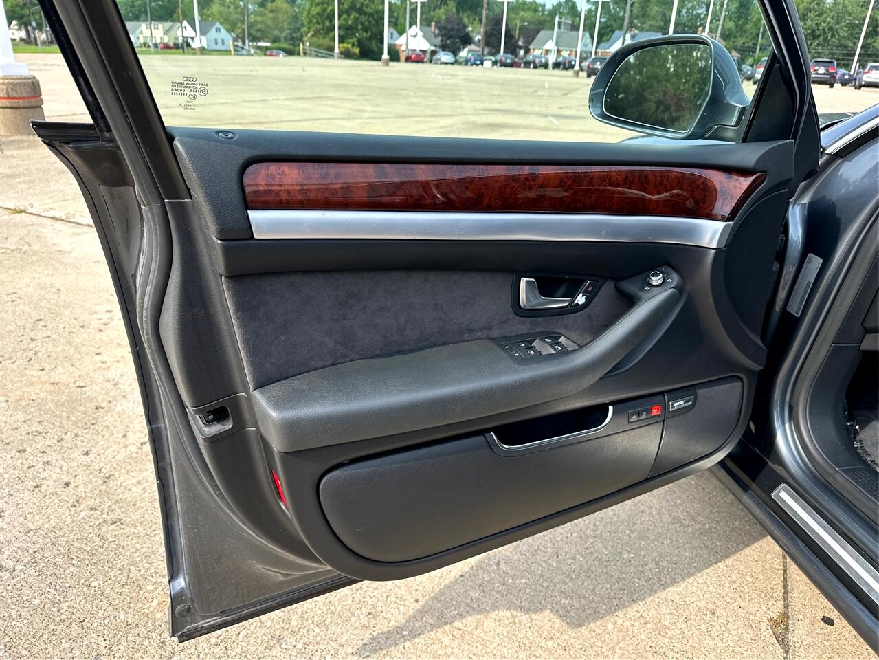 2009 Audi A8 L Quattro photo 18