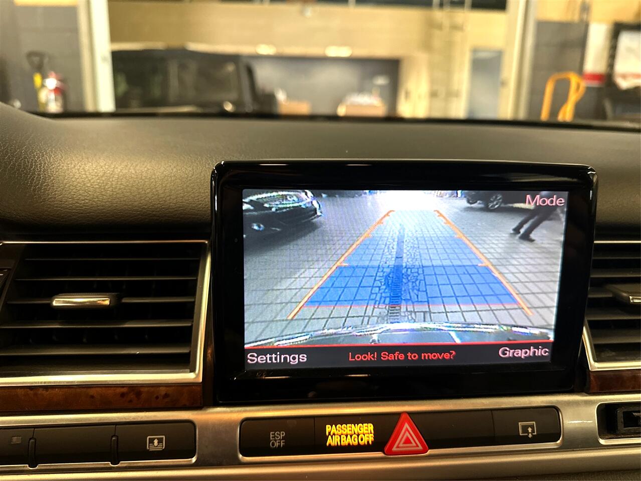 2009 Audi A8 L Quattro photo 25