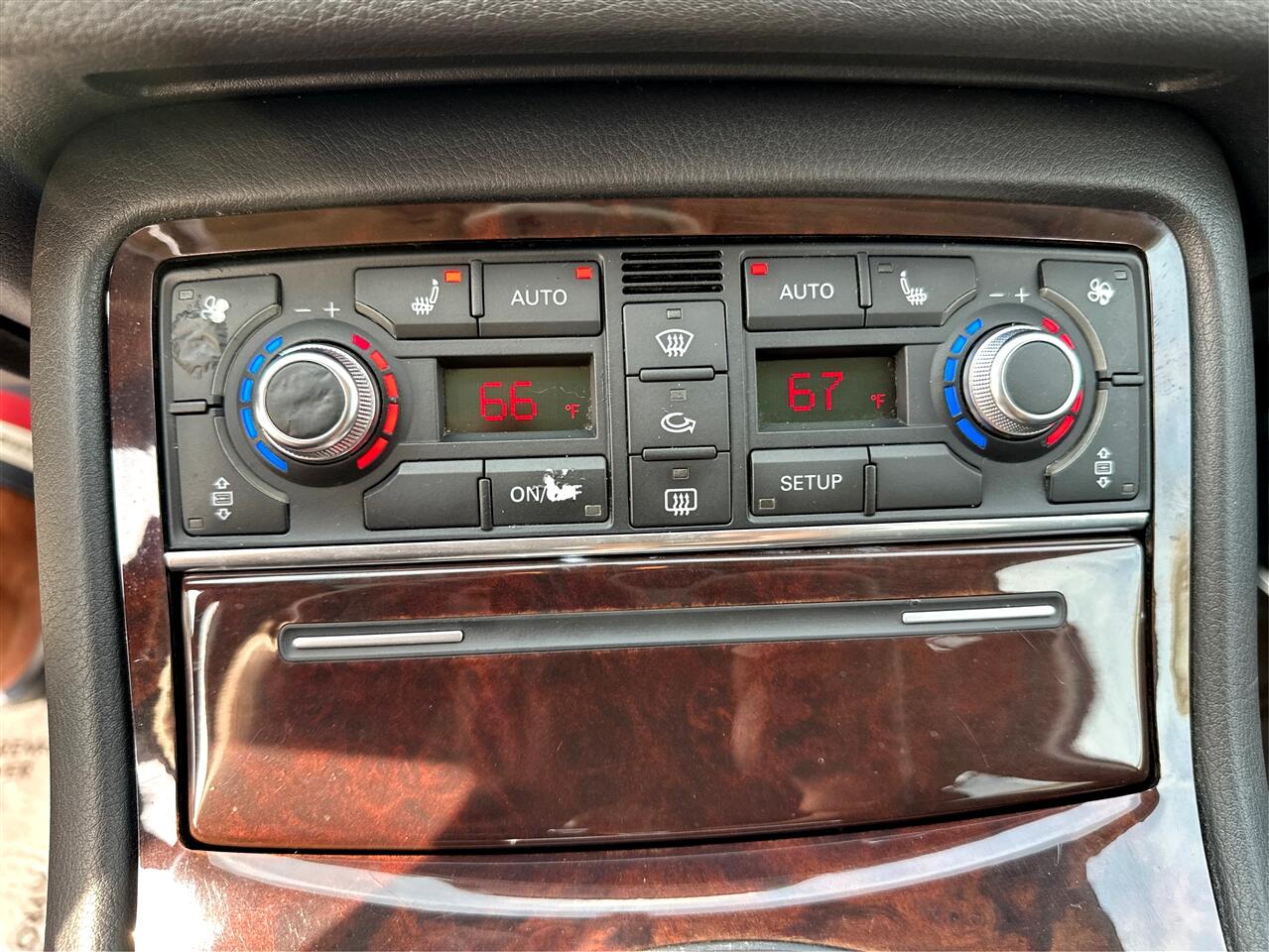 2009 Audi A8 L Quattro photo 27