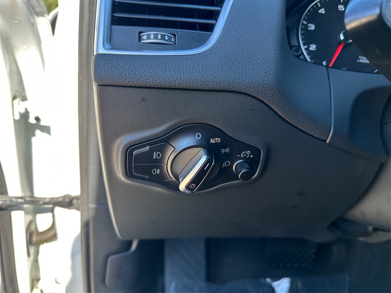2017 Audi Q5 Premium Plus photo 16