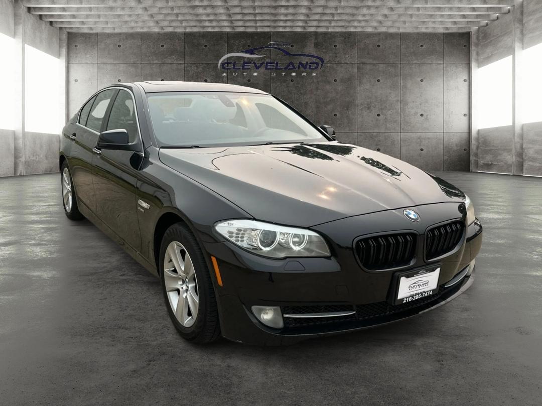 2012 BMW 5-Series XI