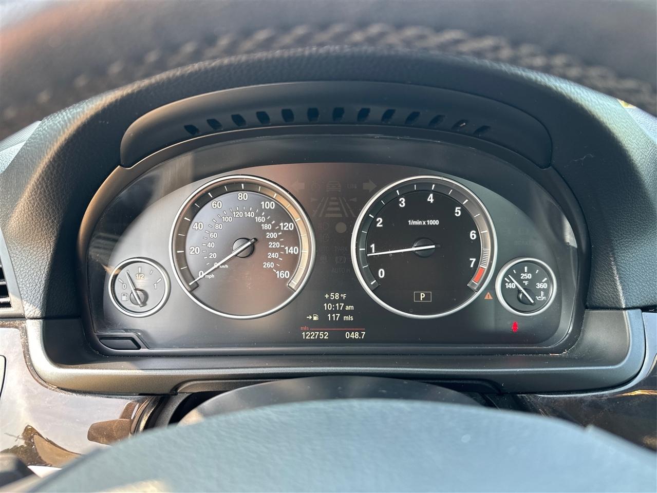 BMW 5-Series  2012
