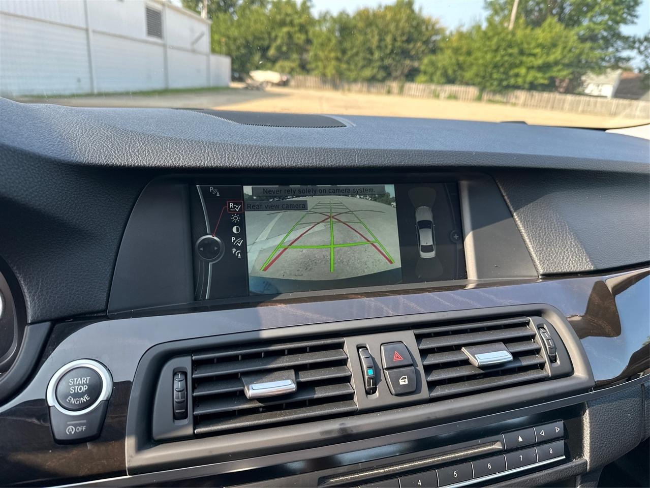 BMW 5-Series  2012