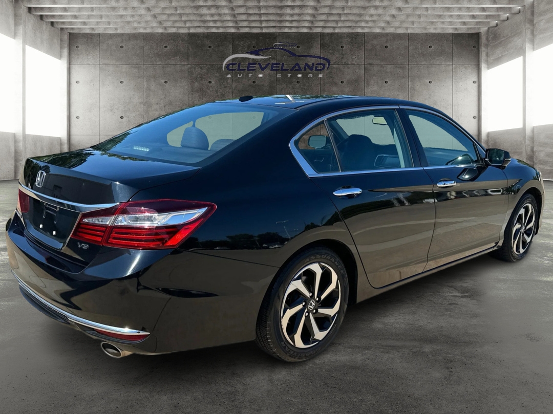 2017 Honda Accord EX-L V6 photo 3