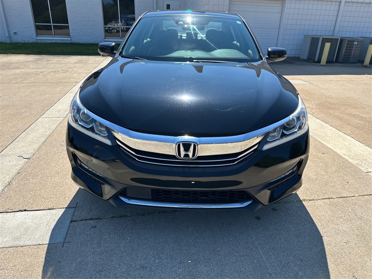 2017 Honda Accord EX-L V6 photo 27