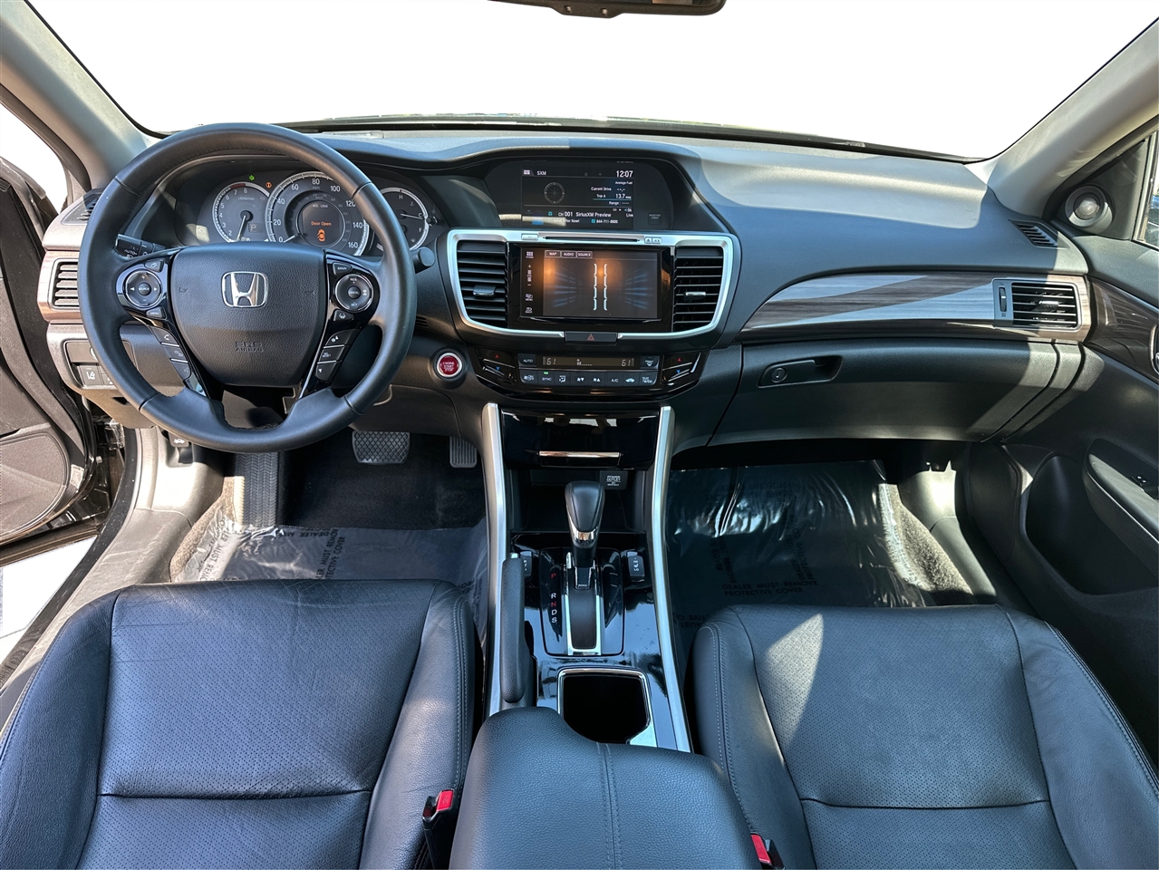 2017 Honda Accord EX-L V6 photo 30