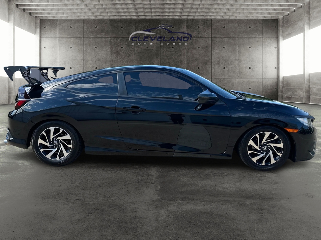 2018 Honda Civic LX photo 2