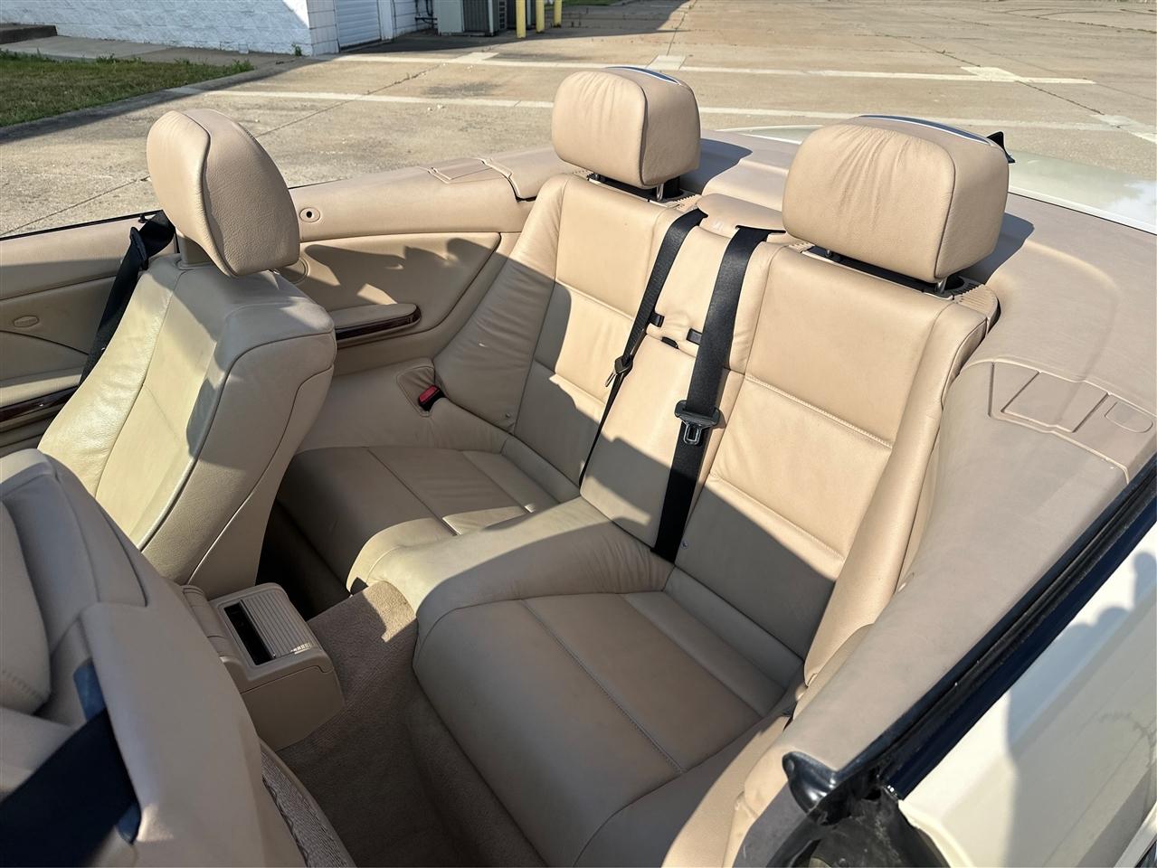 BMW 3-Series  2006