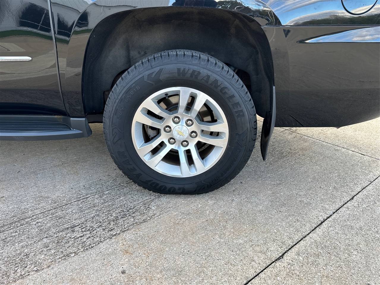 Chevrolet Suburban  2016 Chevrolet Suburban  2016