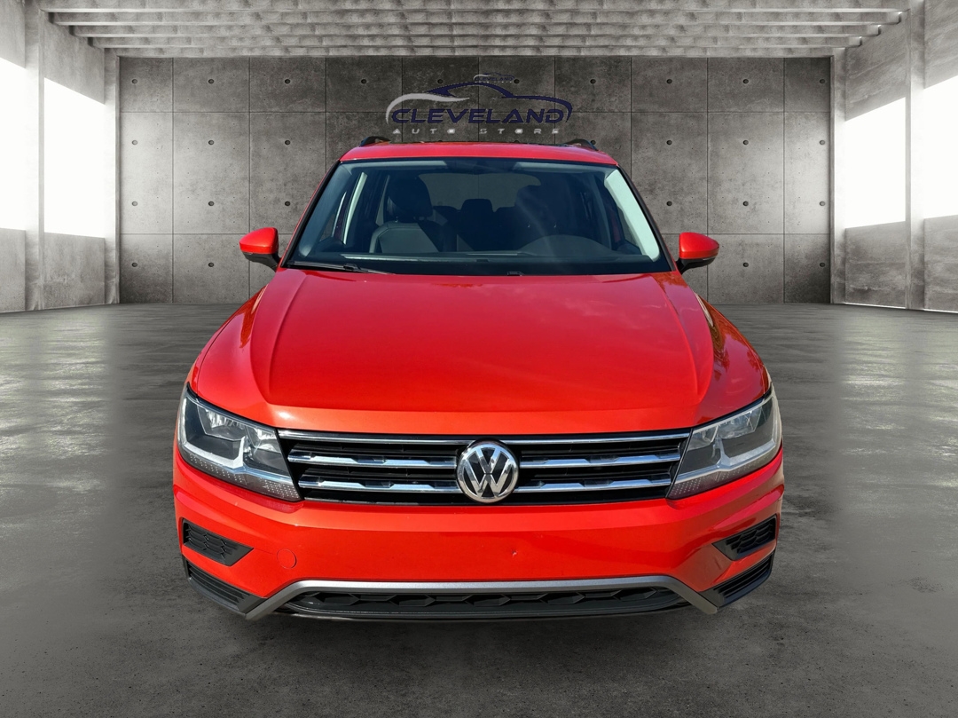 2019 Volkswagen Tiguan SEL R-Line photo 7