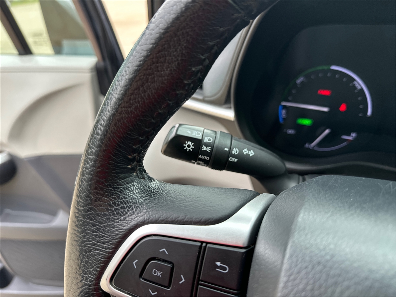 2021 Toyota Sienna XLE photo 18