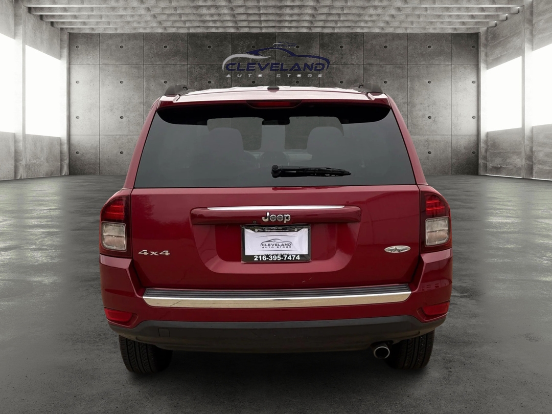 2016 Jeep Compass Latitude photo 4