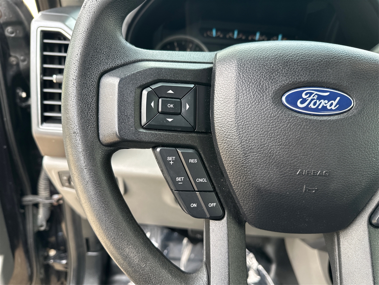 Ford F-150  2019 Ford F-150  2019
