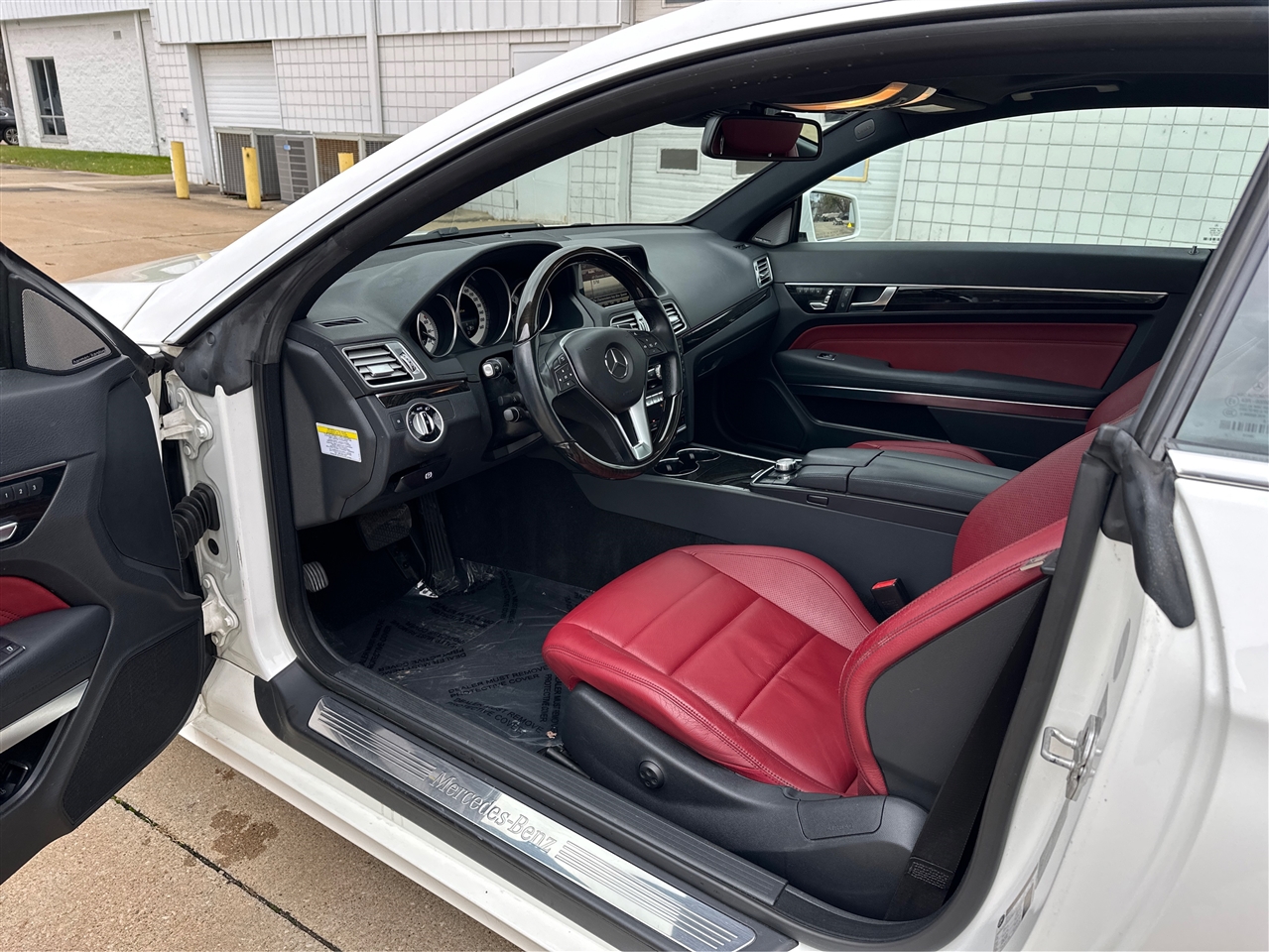 Mercedes-Benz E-Class  2014