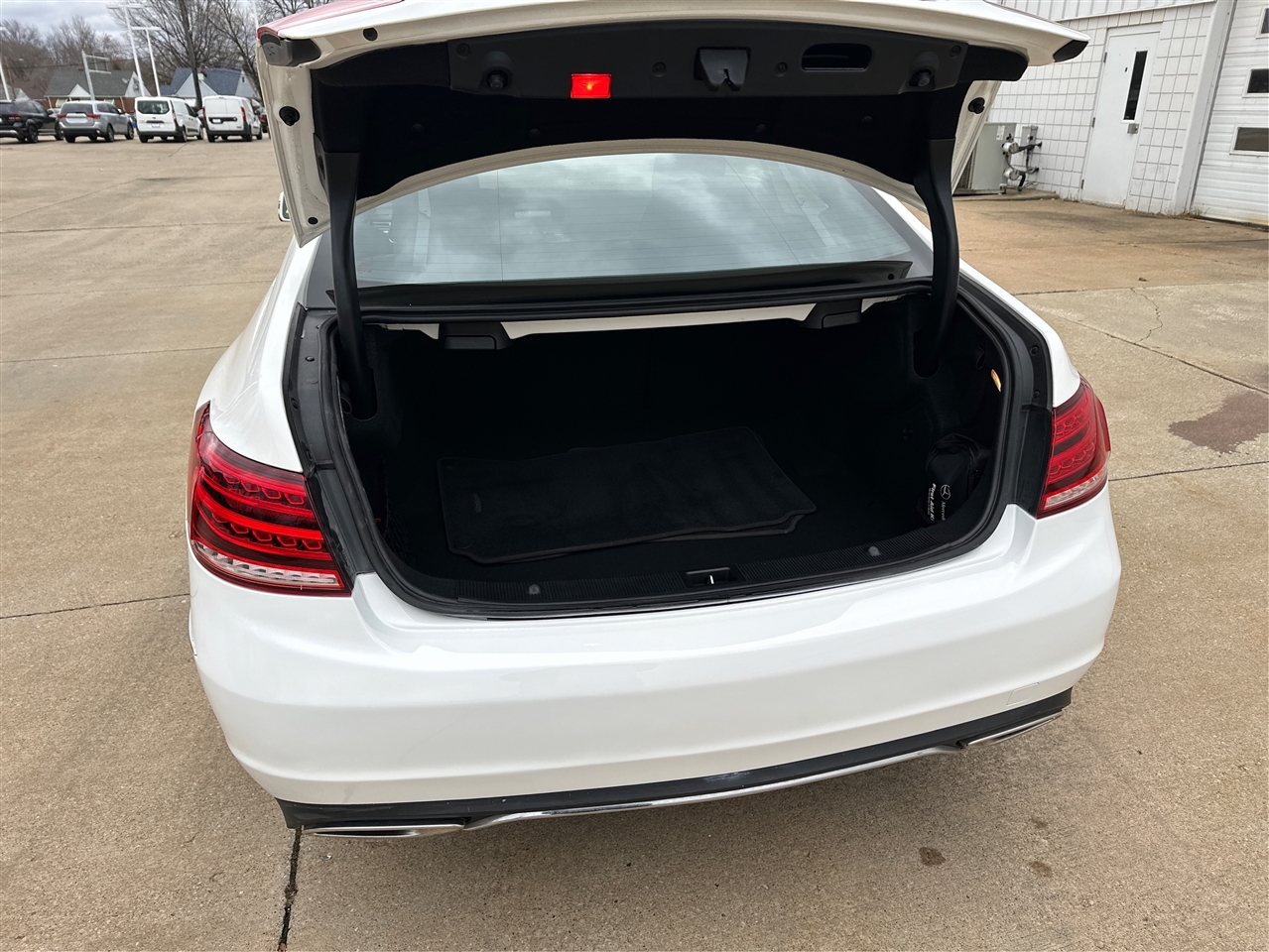 Mercedes-Benz E-Class  2014