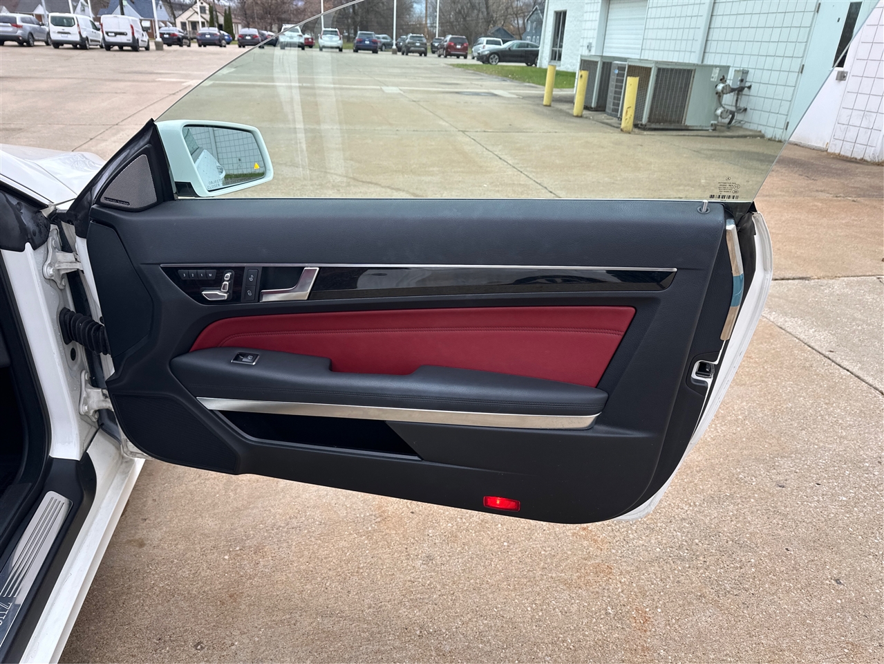 Mercedes-Benz E-Class  2014