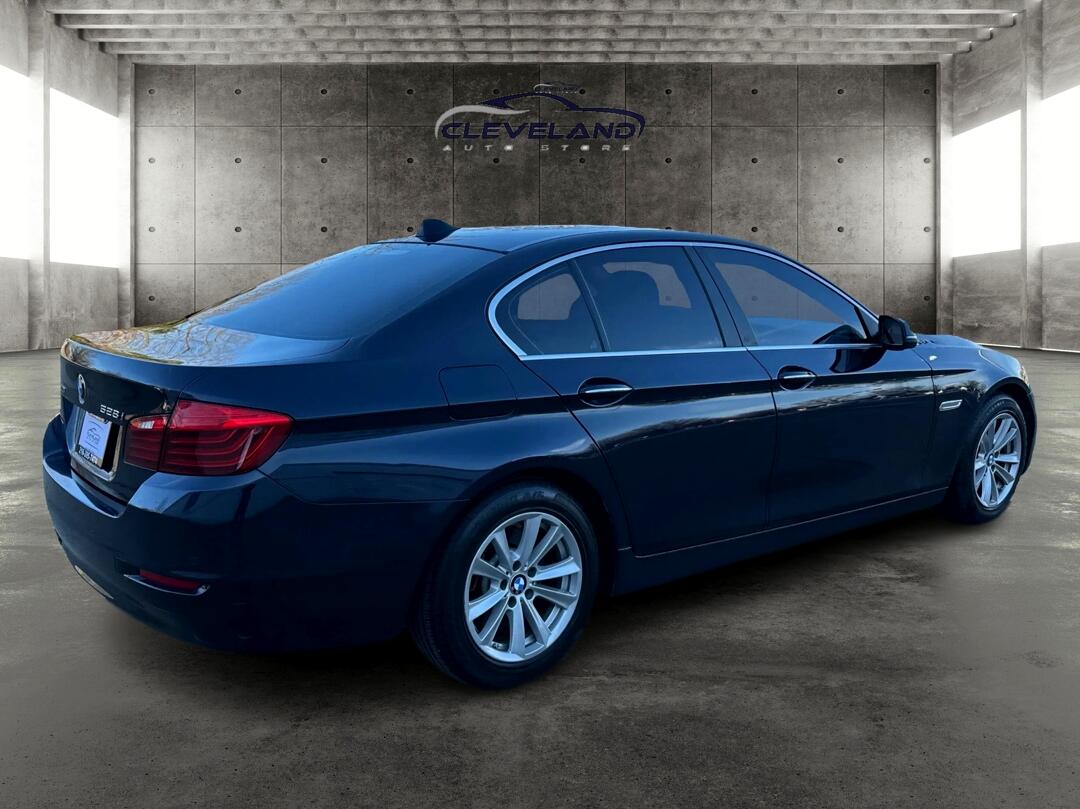 BMW 5-Series  2016