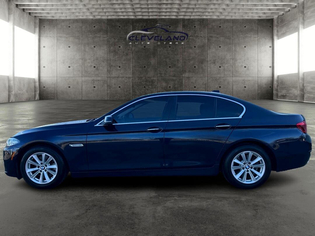 BMW 5-Series  2016