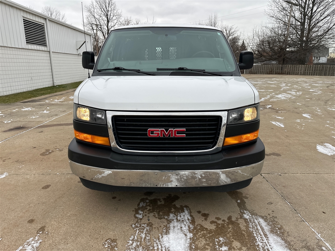 GMC Savana  2018