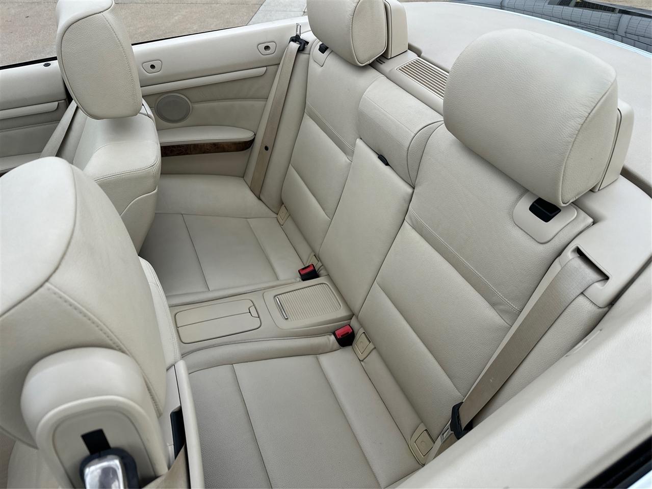 BMW 3-Series  2007