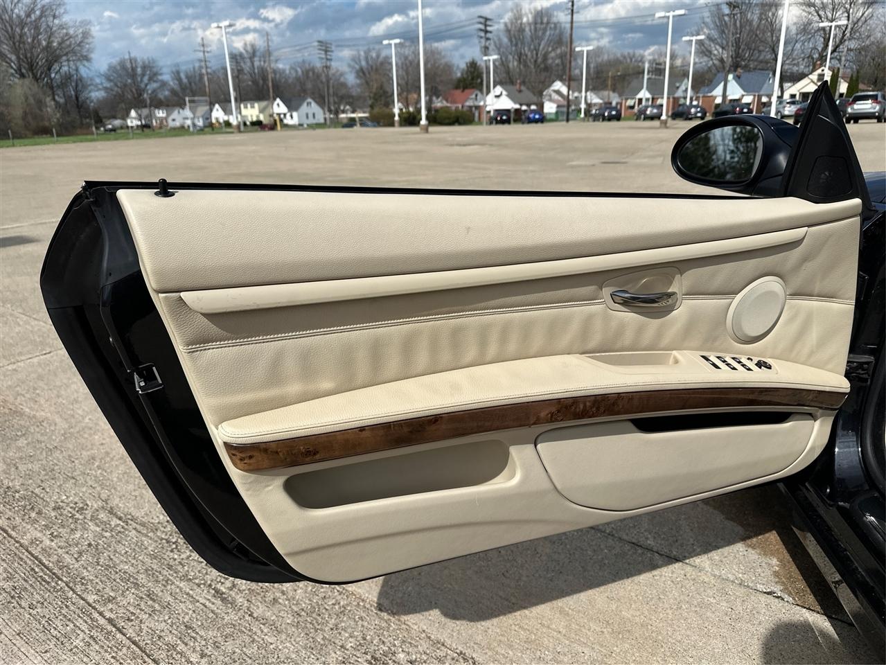 BMW 3-Series  2007