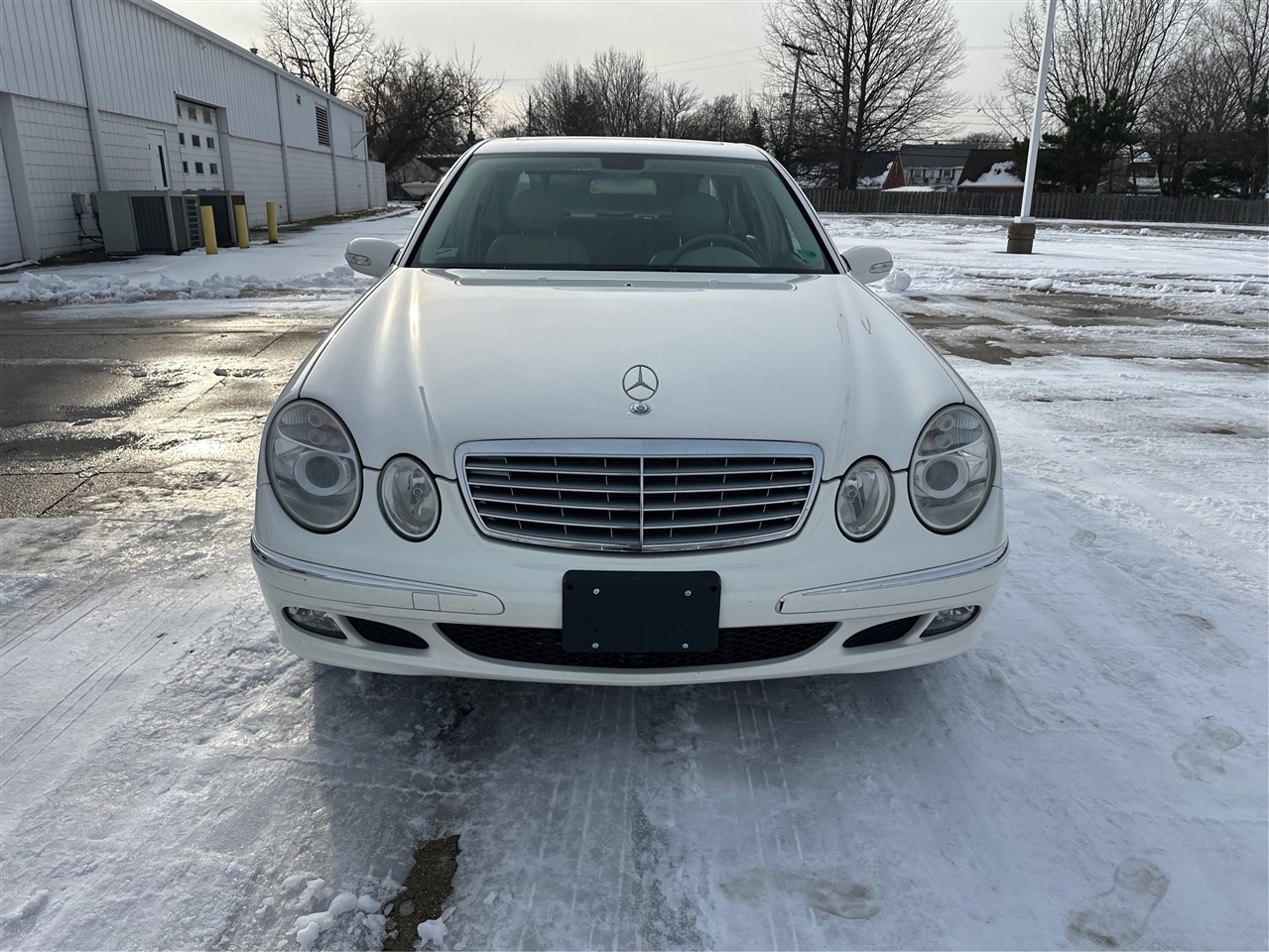 Mercedes-Benz E-Class  2006