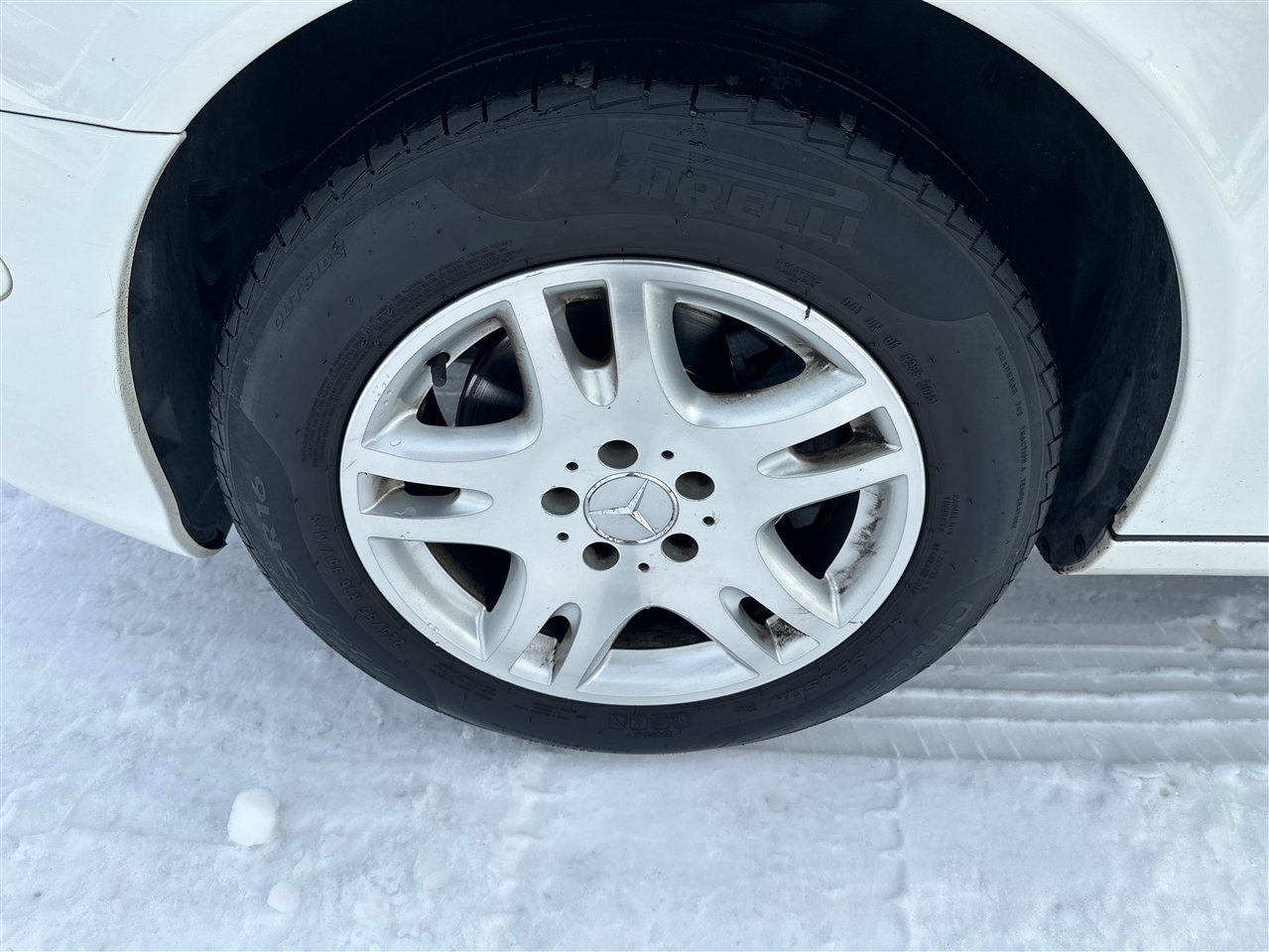 Mercedes-Benz E-Class  2006