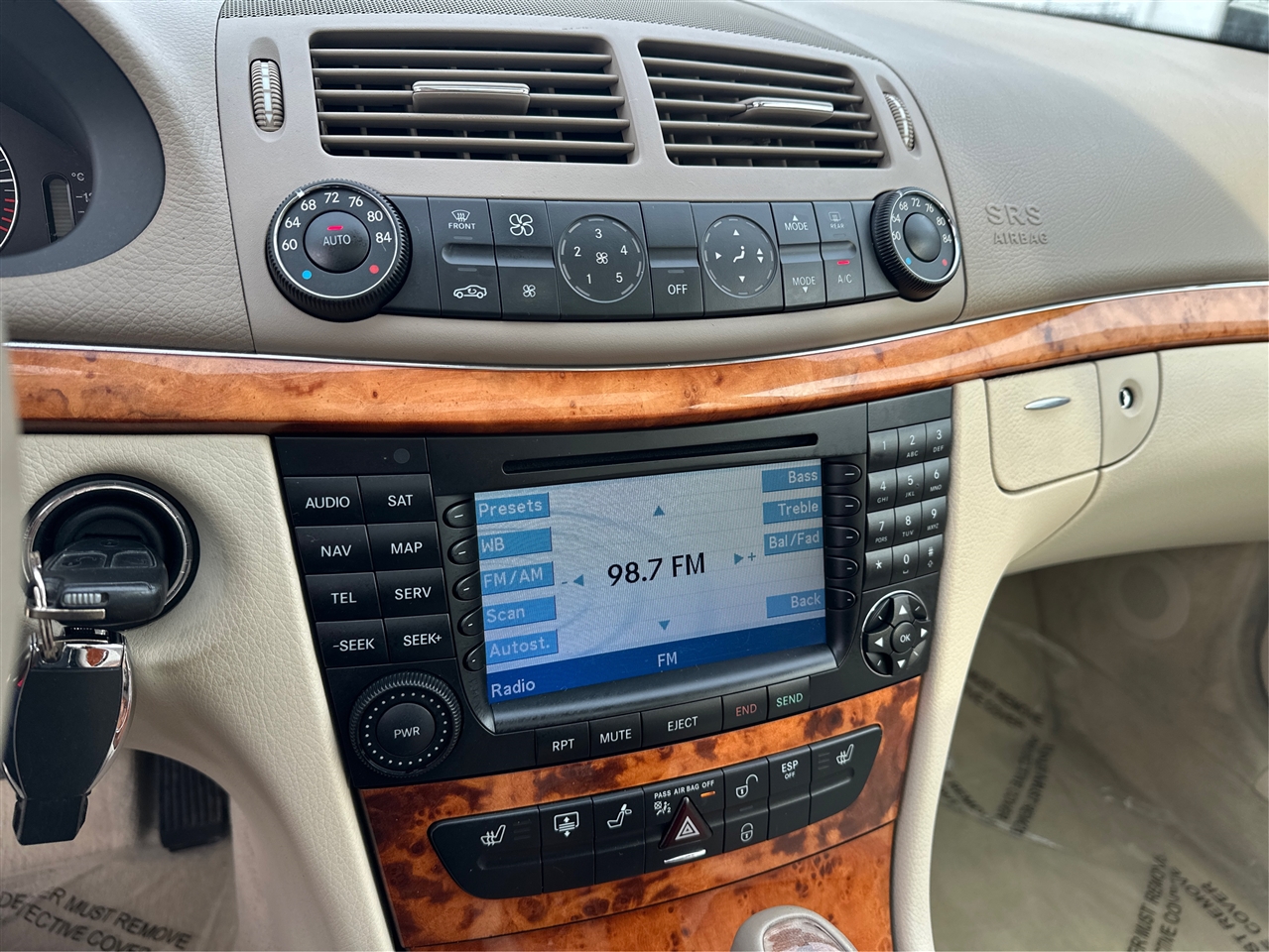 Mercedes-Benz E-Class  2006