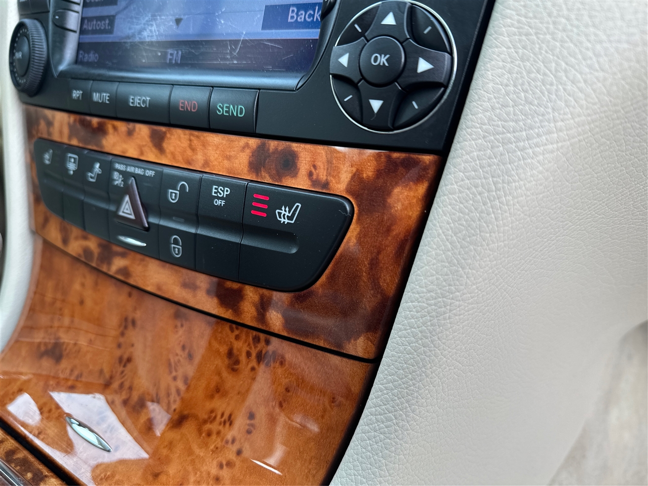 Mercedes-Benz E-Class  2006