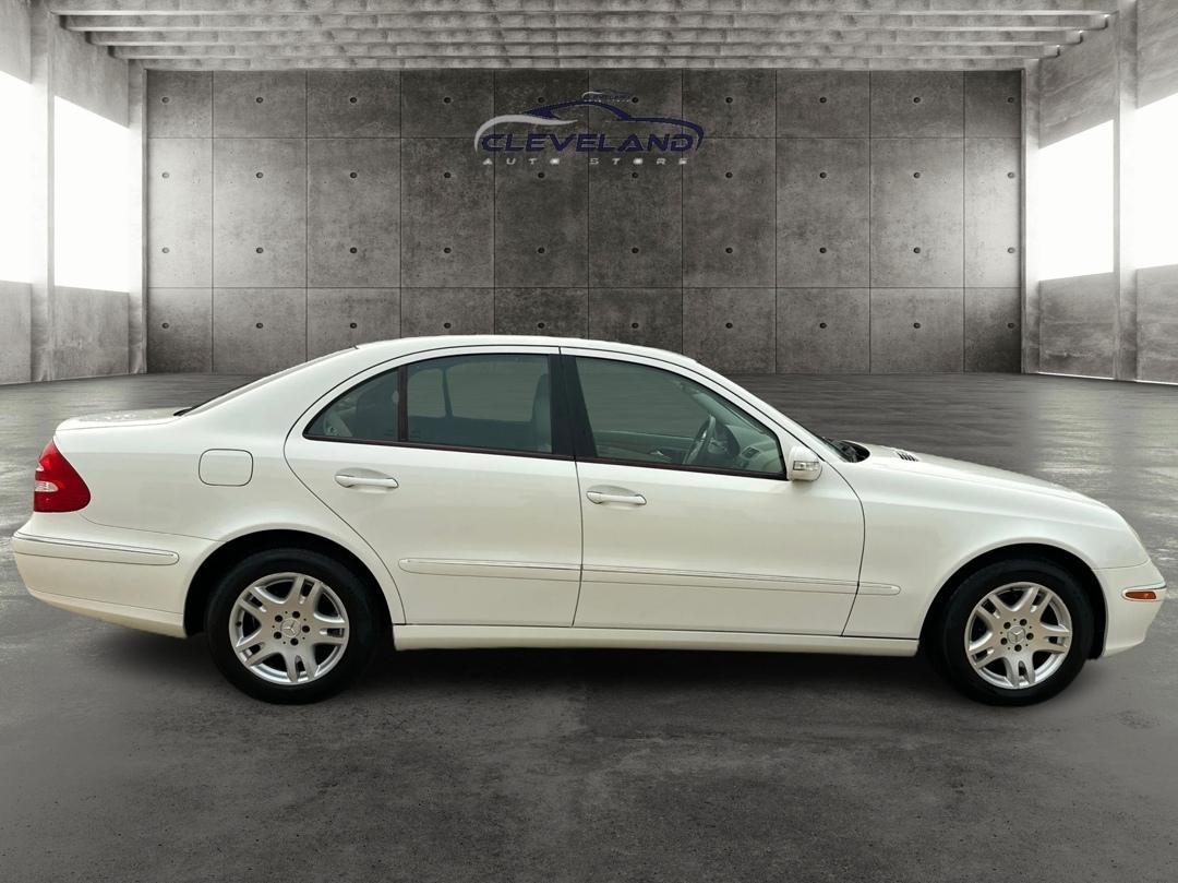Mercedes-Benz E-Class  2006