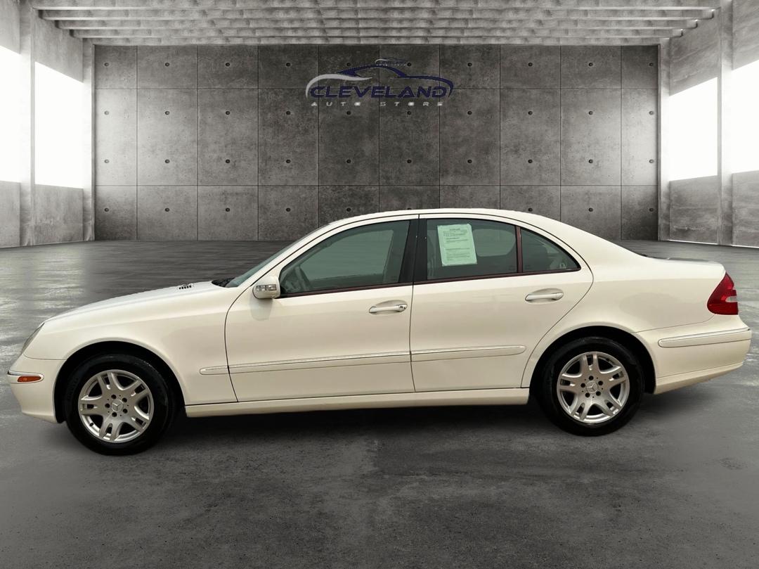 Mercedes-Benz E-Class  2006