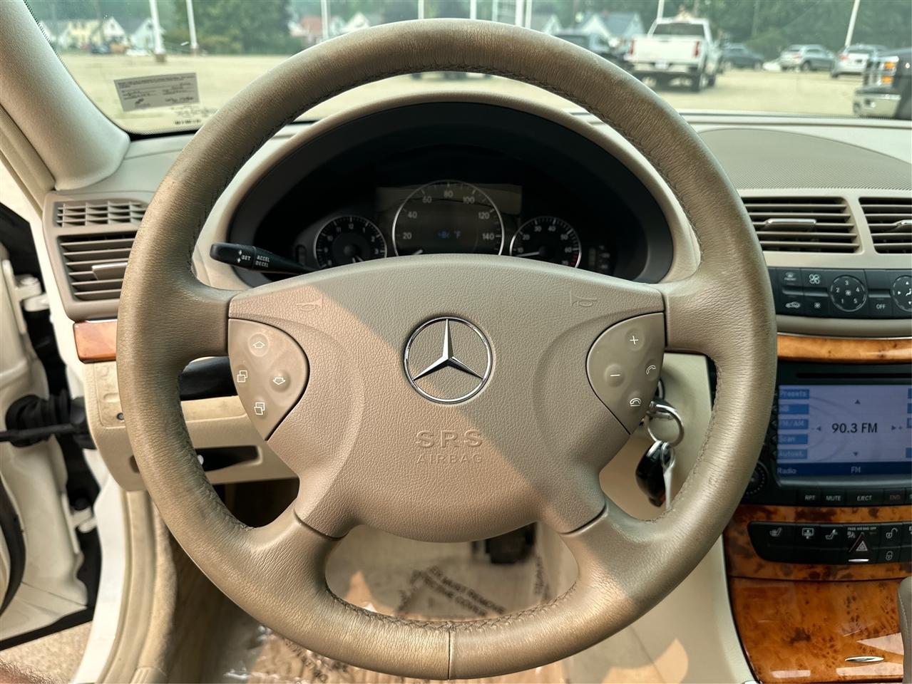 Mercedes-Benz E-Class  2006