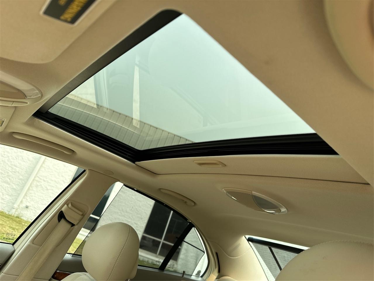 Mercedes-Benz E-Class  2006