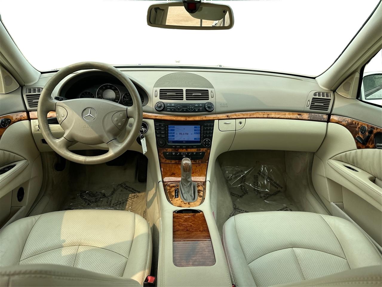 Mercedes-Benz E-Class  2006